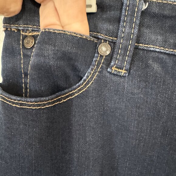 * ❤️TALBOT'S FLAWLESS 5 POCKET JEANS - Picture 4 of 7